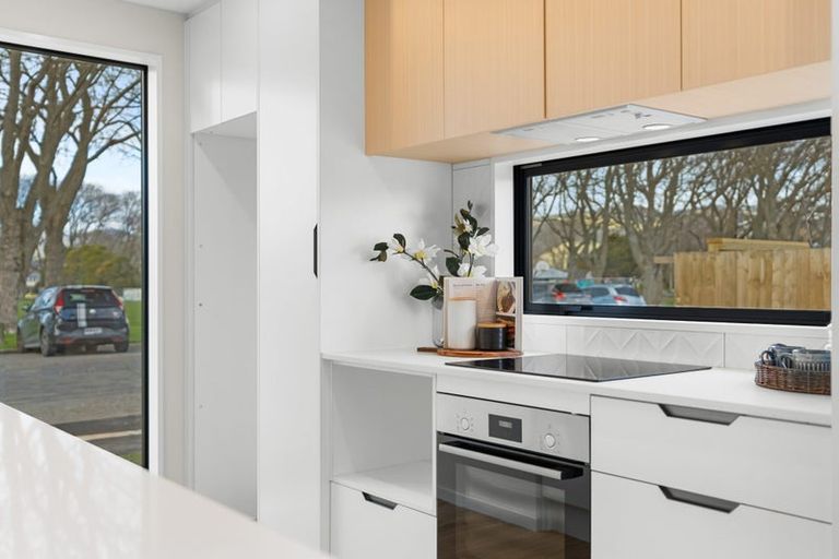 Photo of property in 2/7 Bunyan Street, Waltham, Christchurch, 8023