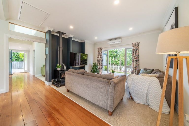 Photo of property in 54 Awatea Street, Ranui, Porirua, 5024