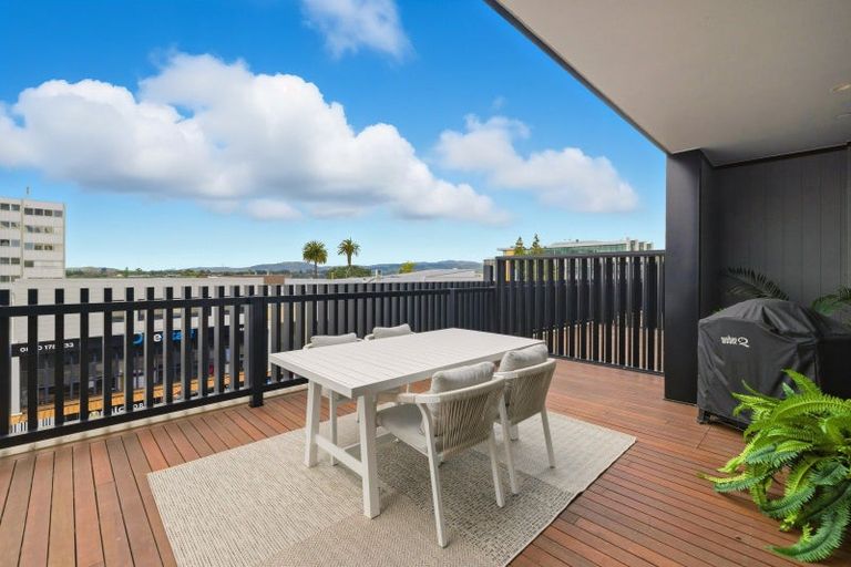 Photo of property in 420/38 Elizabeth Street, Tauranga, 3110