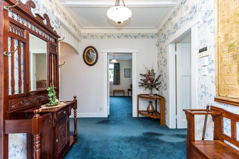 Photo of property in 6 Grey Street, College Estate, Whanganui, 4500