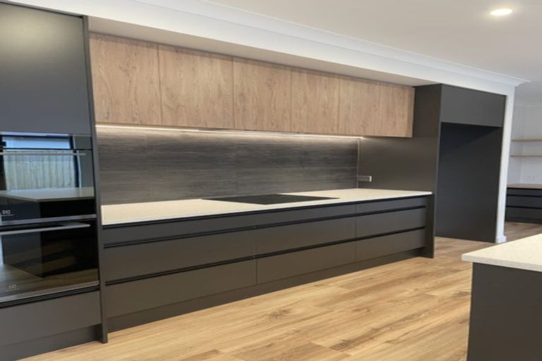 Photo of property in 28 Withers Crescent, Halswell, Christchurch, 8025