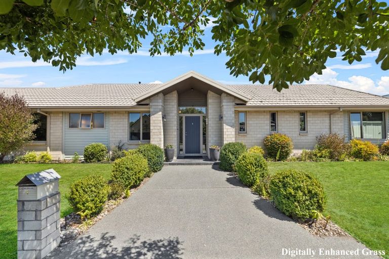 Photo of property in 1 Iti Place, Parklands, Christchurch, 8083