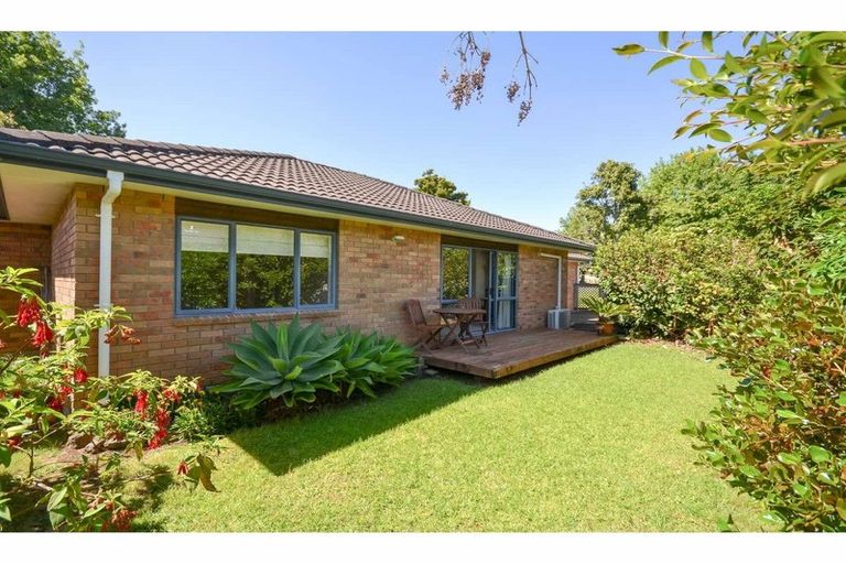 Photo of property in 1a Oakridge Drive, Kerikeri, 0230