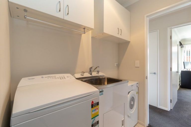 Photo of property in 32 Neill Street, Hornby, Christchurch, 8042