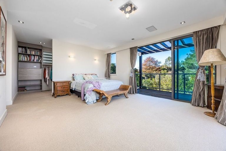 Photo of property in 106 Hillcrest Road, Hatfields Beach, Orewa, 0931