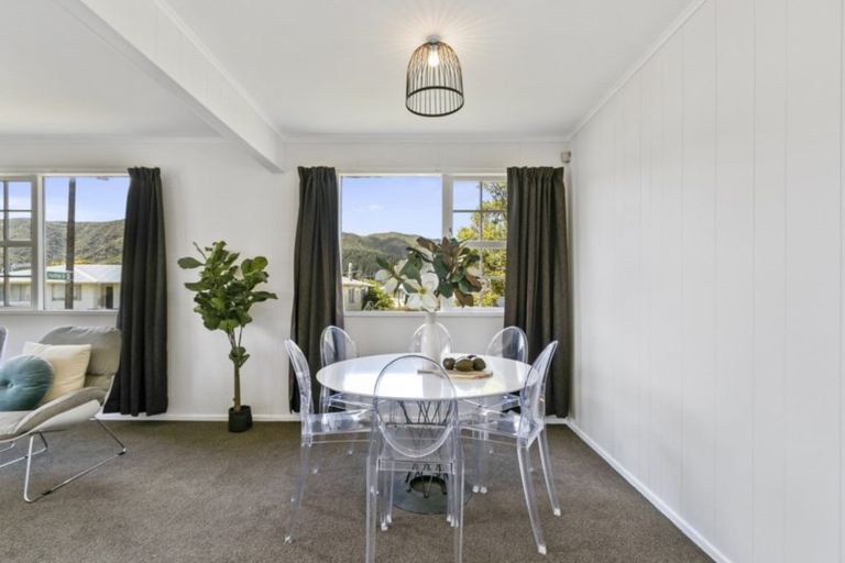 Photo of property in 21 Hamstead Street, Wainuiomata, Lower Hutt, 5014