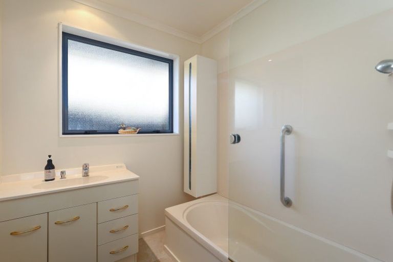 Photo of property in 2 Sorrento Way, The Wood, Nelson, 7010