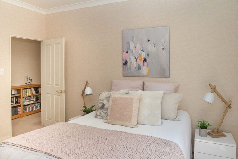 Photo of property in 30 Duval Grove, Tawa, Wellington, 5028