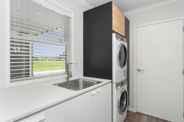 Photo of property in 84 Stableford Drive, Greerton, Tauranga, 3112