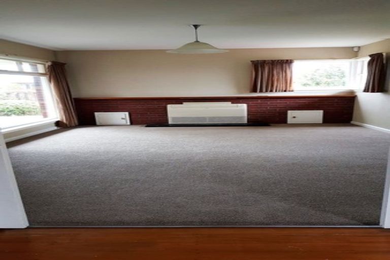 Photo of property in 20 Kilburn Street, Bishopdale, Christchurch, 8053