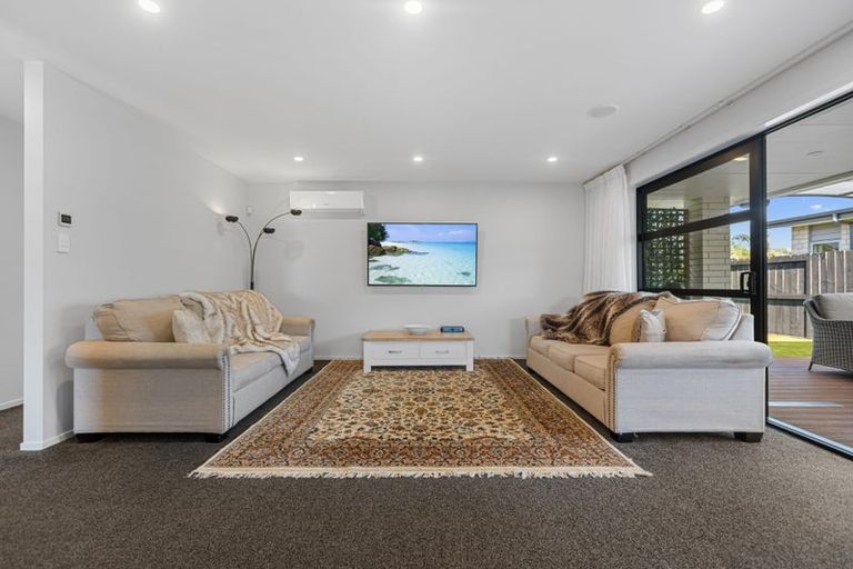 Photo of property in 80 Penetaka Heights, Pyes Pa, Tauranga, 3112