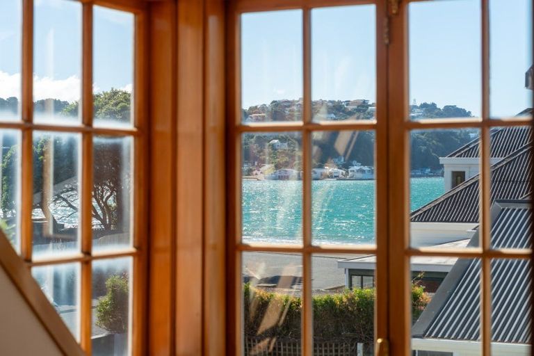 Photo of property in 9 Falkirk Avenue, Seatoun, Wellington, 6022