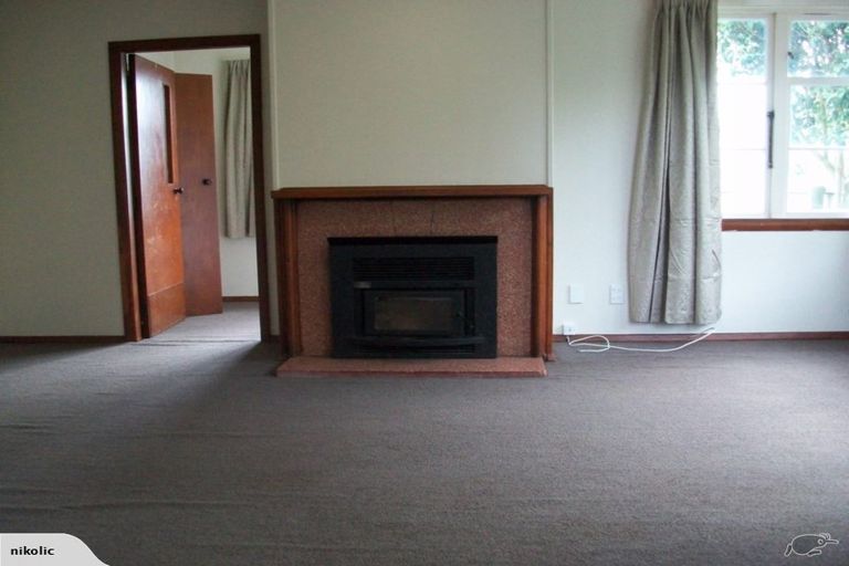 Photo of property in 6 Dickson Crescent, Hornby, Christchurch, 8042