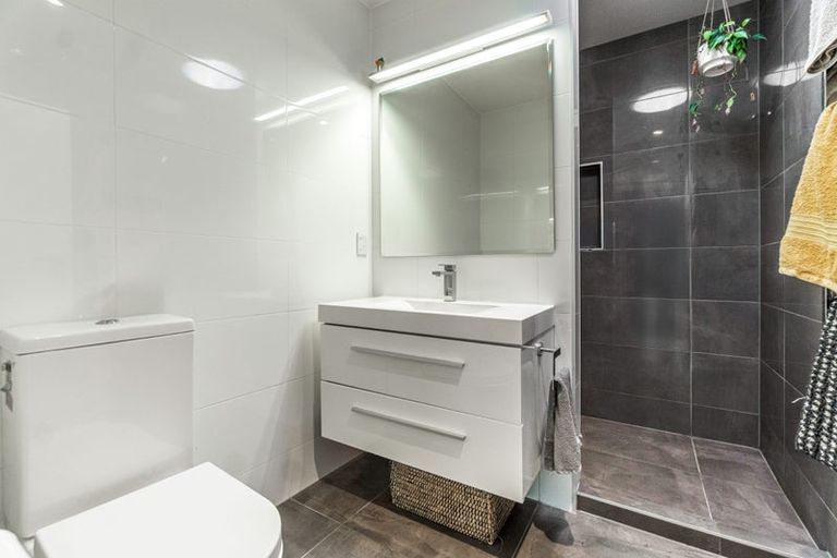 Photo of property in 58 Union Road, Howick, Auckland, 2014