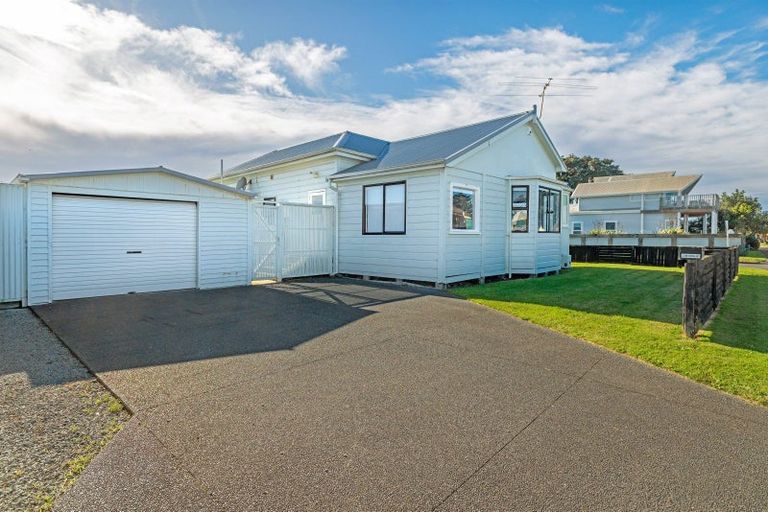 Photo of property in 51 Salisbury Road, Awapuni, Gisborne, 4010