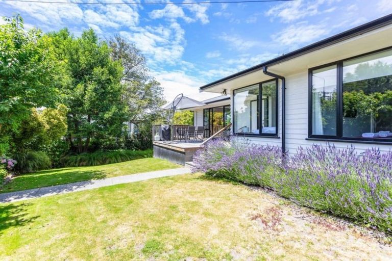Photo of property in 402 Ilam Road, Bryndwr, Christchurch, 8053
