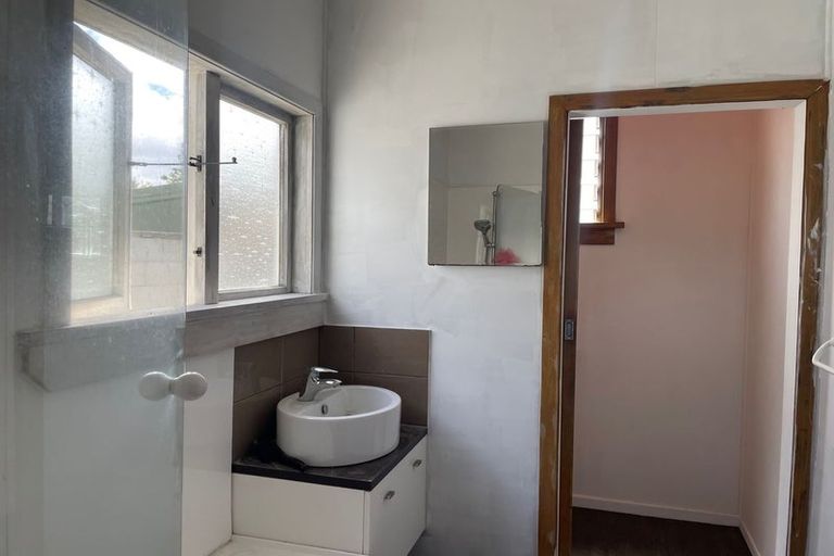 Photo of property in 21 Dick Street, South Dunedin, Dunedin, 9012