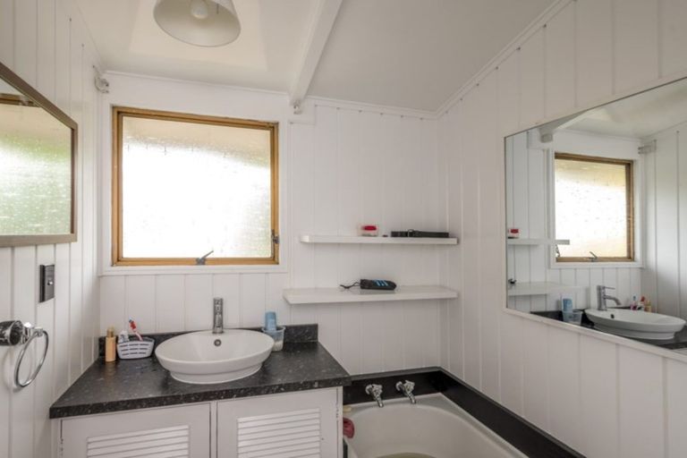 Photo of property in 6 Drake Street, Levin, 5510