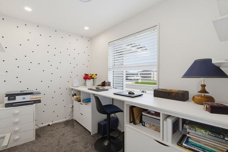 Photo of property in 9 Cam Mill Place, Rangiora, 7400