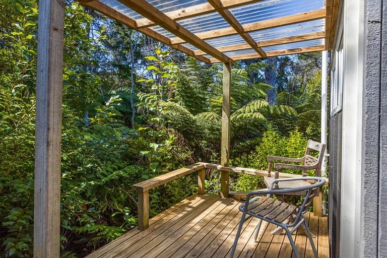 Photo of property in 27 Lett Road, Snells Beach, 0920