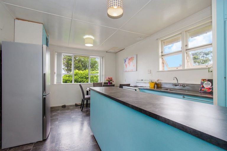 Photo of property in 6 Turner Drive, Western Heights, Rotorua, 3015