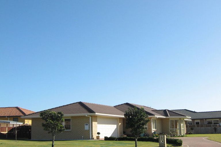 Photo of property in 7 Marchignal Street, Coastlands, Whakatane, 3120