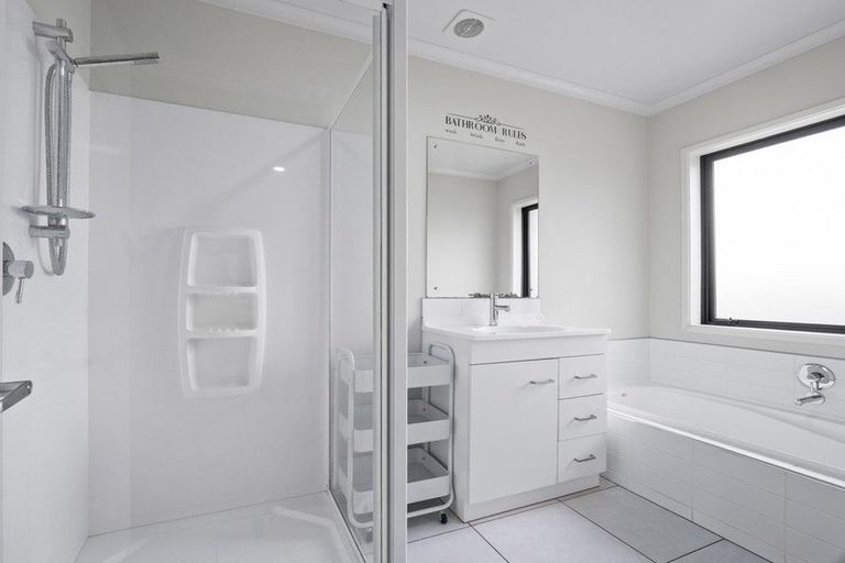 Photo of property in 18 Brittan Drive, Rolleston, 7615