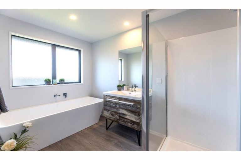 Photo of property in 12 Wandle Street, Marshland, Christchurch, 8083