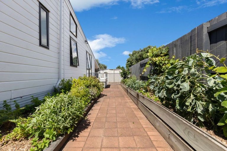 Photo of property in 217 Range Road, Papamoa Beach, Papamoa, 3118