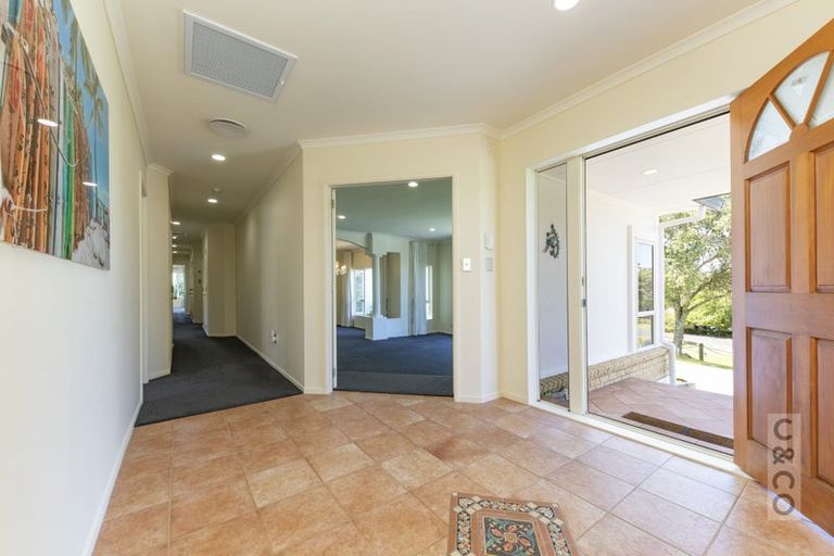 Photo of property in 10 Amber Place, Waimauku, 0812