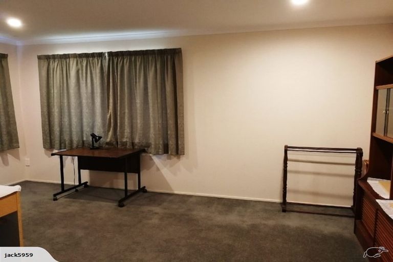 Photo of property in 20 Nottingham Drive, Hamilton East, Hamilton, 3216