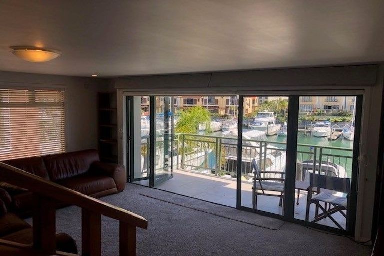 Photo of property in 132 Harbour Village Drive, Gulf Harbour, Whangaparaoa, 0930