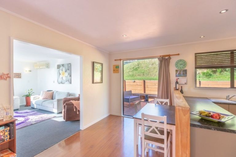 Photo of property in 11 Marne Grove, Waitangirua, Porirua, 5024