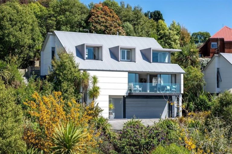 Photo of property in 26 Iles Lane, Cashmere, Christchurch, 8022