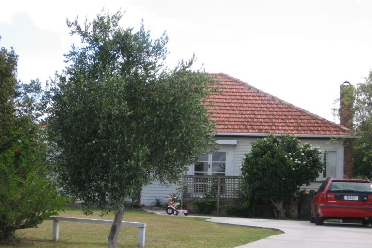 Photo of property in 146 Aberdeen Road, Campbells Bay, Auckland, 0620