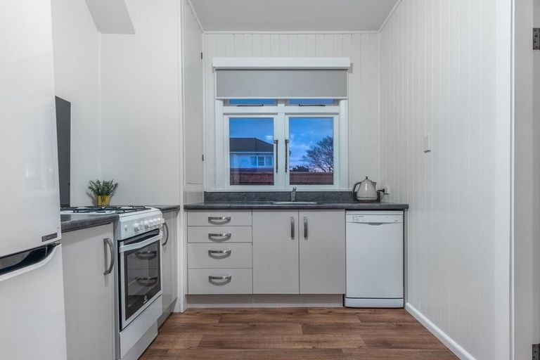 Photo of property in 40 George Street, Levin, 5510