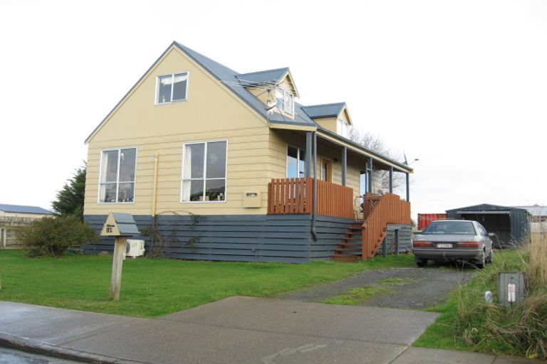 Photo of property in 10 Salisbury Street, Waikiwi, Invercargill, 9810