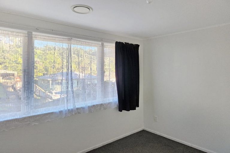 Photo of property in 14 Thomson Grove, Stokes Valley, Lower Hutt, 5019