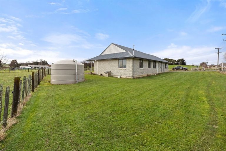 Photo of property in 18 Godley Street, Halcombe, Feilding, 4779