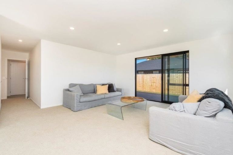 Photo of property in 2 Marjoriefield Mews, Fitzroy, Hamilton, 3206