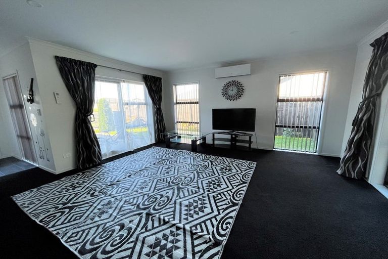 Photo of property in 5 Ladeira Place, Fitzroy, Hamilton, 3206