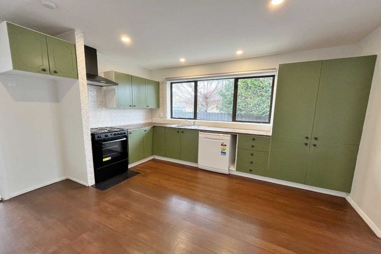 Photo of property in 47 Wilton Crescent, Bishopdale, Christchurch, 8053