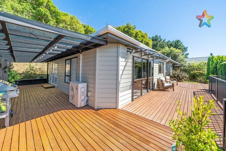 Photo of property in 263 Major Drive, Kelson, Lower Hutt, 5010