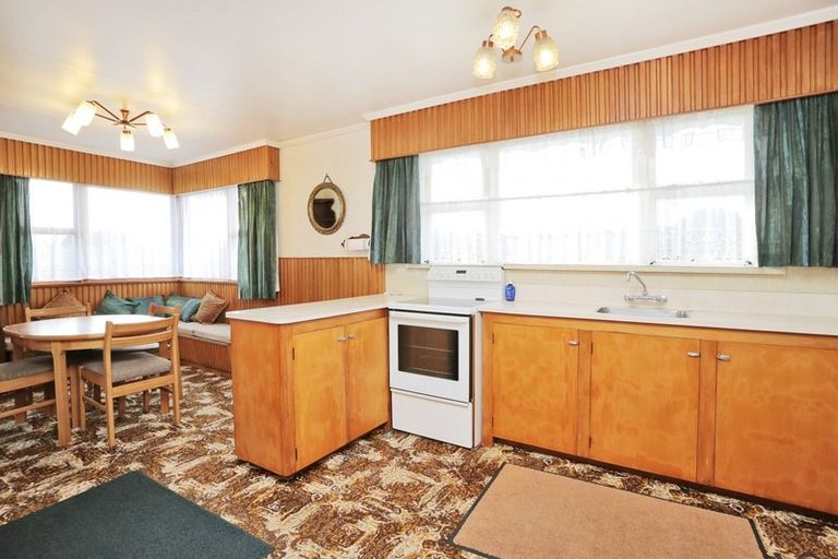 Photo of property in 6 Pine Crescent, Hargest, Invercargill, 9810