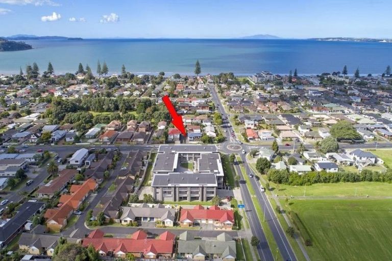 Photo of property in 302/252 Centreway Road, Orewa, 0931