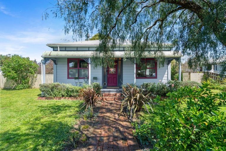 Photo of property in 29 Oxford Street, Lansdowne, Masterton, 5810