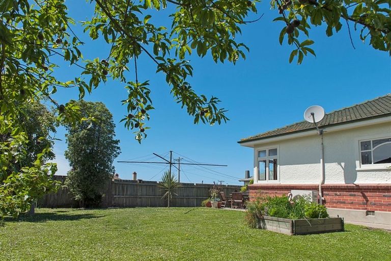 Photo of property in 21 Till Street, South Hill, Oamaru, 9400