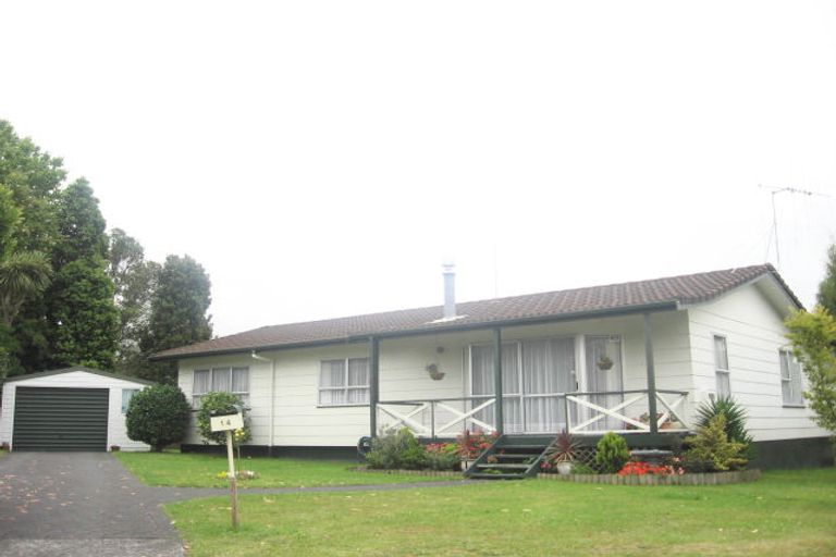 Photo of property in 14 Galway Place, Te Puke, 3119