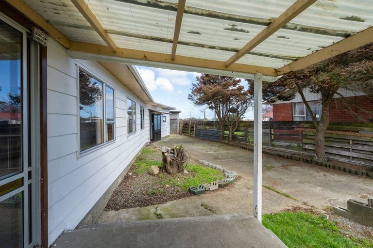 Photo of property in 20 Kinross Street, Levin, 5510