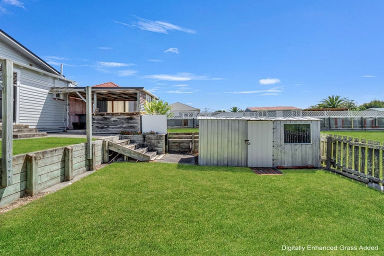 Photo of property in 6 Harper Street, Gonville, Whanganui, 4501